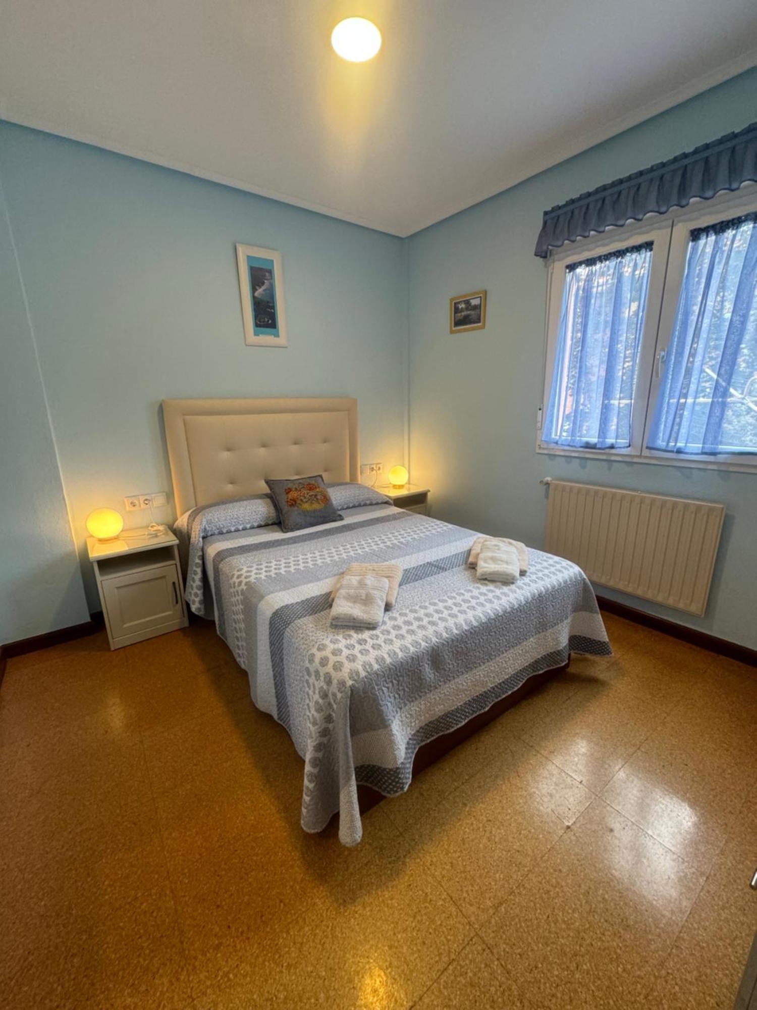 Apartamento En Llanes Con Plaza De Garaje Cubierta ภายนอก รูปภาพ